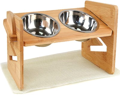 Voerbak voor huisdieren - 2 roestvrijstalen kommen - met standaard - verstelbaar ter bescherming van de nek en ruggengraat - Voer- en waterverdeler voor katten en honden - Dubbellaagse verhoogde voerbak voor honden en katten - Natuurlijke houtkleur