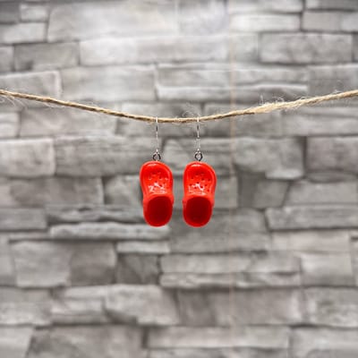 Oorbellen 'Crocs' rood - Perfect voor carnaval of een themafeestje - Fout - 90's - camping