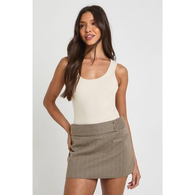 boohoo Dames Visgraat Skort Met Knoopdetail En Getailleerde Pasvorm | Tan | Maat: 34