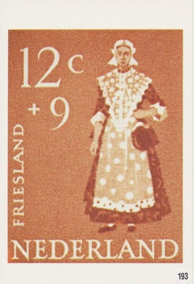 Briefkaart met afbeelding Klederdracht van Friesland postzegel
