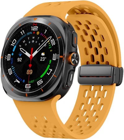 Siliconen bandje - geschikt voor Samsung Galaxy Watch Ultra (47mm) / Ultra 2025 (47mm) - gaatjes met magneetsluiting - geel oranje