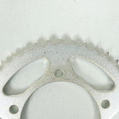 Couronne de transmission PBR pour Moto Aprilia 1000 RSV 1998 à 2004 4363 41 C45 / 41dts P525 Al100 Neuf