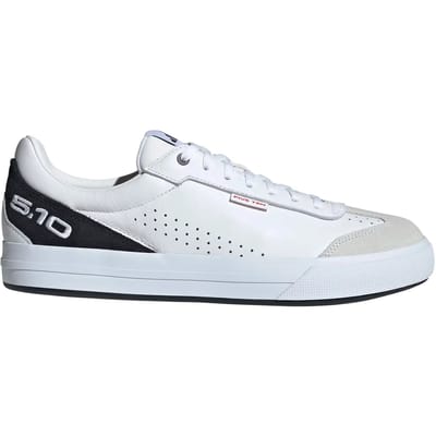 Schoenen adidas Sleuth DLX 2