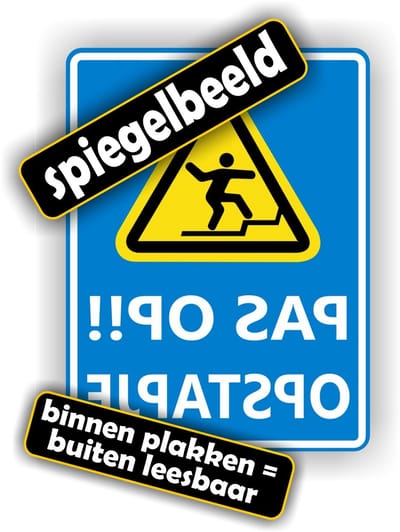 Jerma - Spiegelbeeld Raamsticker - Pas op het Opstapje - 15x20cm - zelfklevend - Vinyl