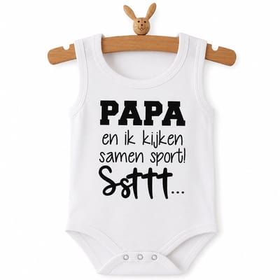 romper baby  mijn eerste wk ek voetbal met tekst papa formue 1 max en ik kijken samen sport sttt maat 74-80 mouwloos