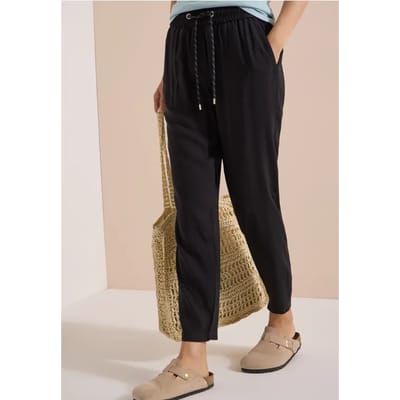 Mid Waist Slim Leg broek in Loose Fit