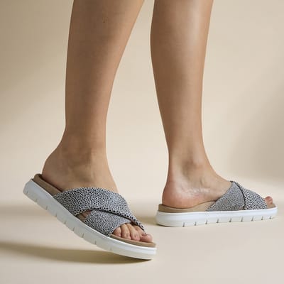 Feyn Slippers wit Leer - Maat 39
