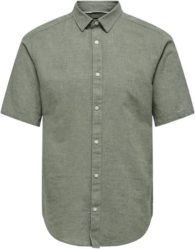 Only & Sons groene heren overhemd   Punt kraag   Regular fit   Knoopsluiting   Korte mouw Groen XS