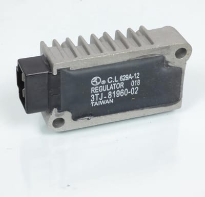 Régulateur redresseur de tension Kyoto pour Moto Yamaha 600 XTE 1990 à 2003 Neuf