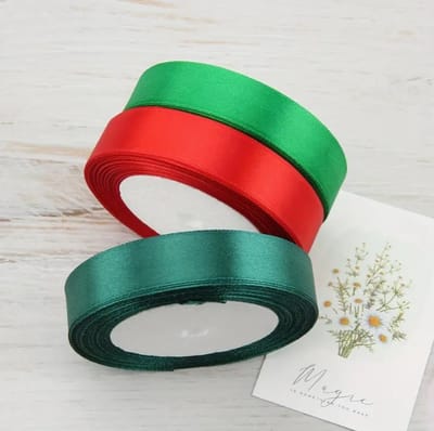Kerst / Christmas / Feestdagen / Sint - Luxe Satijnen Lint - 3 rollen - Groen - Rood - Donkergroen - Cadeau - Verjaardag - Chique Leuk Inpakken - Stoffen Lint - Cadeaulint - 2 cm breed - DH collection