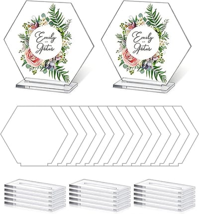 15 stuks tafelnummers voor bruiloft, acryl tafelnummerkaarten (inclusief 15 standaarden) zijn herbruikbaar en geschikt voor bruiloftsdecoraties, feestjes en jubileumfeesten (zeshoekig)