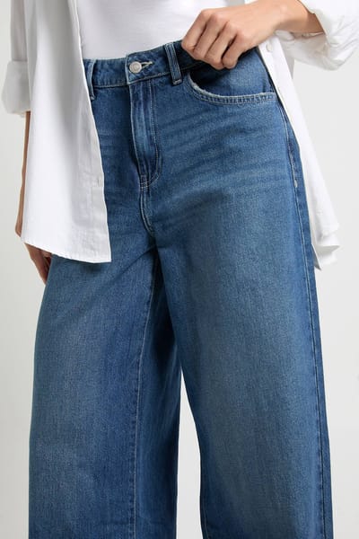 Dames Lange Boohoo Basics Boyfriend Jeans met middellange taille | Vintage Wash | Maat: 6/36L