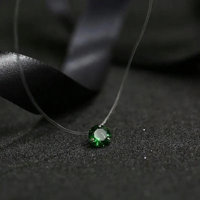 Mode Glanzende Kristallen Ketting Zirconia Hanger Transparante Vislijn Onzichtbare Dames Ketting Sieraden Sleutelbeenketting Choker groen