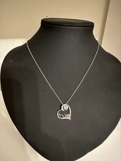 Zirkonia hart bedel ketting | | Make up | Parfum | Moederdag | Verjaardagscadeau| Cadeautje| Valentijnsdag| Kado | sieraden | vaderdag | oorbellen | oorsieraden