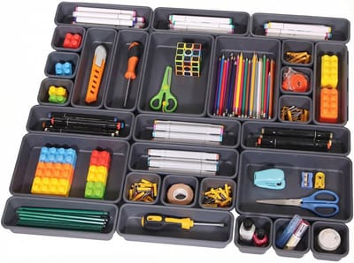 JustValue Lade Organizer Set - 44-Delig - Opbergbakjes - Lade Bakjes - Make Up Organizer - Antislip en Stapelbaar - Kunststof Lade Verdelers - Keuken - Bureau - Badkamer - Zwart
