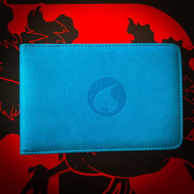 Pokemon Mini Binder . Water Energy (Blauw) . Verzamelmap geschikt voor 64 kaarten