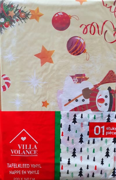 Kersttafelkleed 200x140 cm crème met kerstboom print - Feestdagen - Sneeuwpop - Kerstman - vinyl kerstkleed