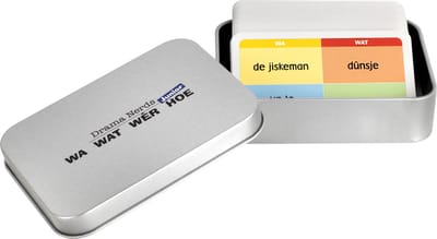 Drama Nerds WIEWATWAARHOE Junior / WAWATWÊRHOE verhaalkaartjes in het Fries