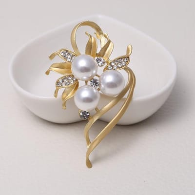 Hoogwaardige Parel Matte Broche Vrouwelijk Goudkleur Zilverkleur Mooie Bloementak Parelspeld Sieraden Kledingaccessoires gray