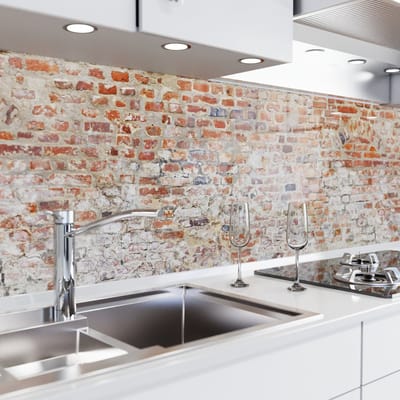 Keuken achterwand zelfklevend – Glaslook – Spatscherm keuken – Verstevigde PET folie – Spatwand fornuis – Muurbeschermer – 0,80 mm - Oude bakstenen muur - 220 cm x 60 cm