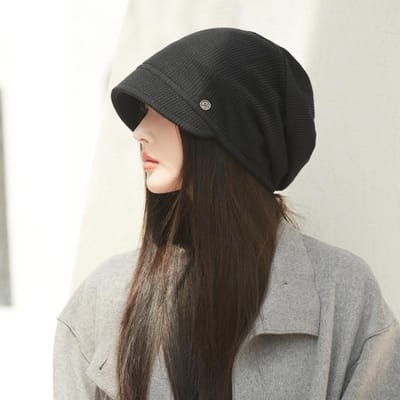 Petit Chapeau pour Femmes Styles Fins Automne et Hiver Mode et Polyvalent Chapeau à Tirer Grande Circonférence de Tête Tas de Chapeaux black
