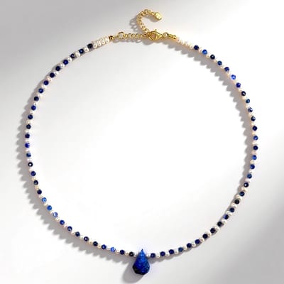 Cavill - 925 Sterling Zilver Vergulde Halsketting - Afghaanse Lapis Lazuli 26ct - Witte Zoetwaterparels - Elegante Blauwe Druppelhanger