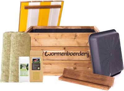 Wormenhotel van hout - incl. Hennepmat, lavagruis en wormenvoer - 100% gerecyclede materialen - Gemaakt in NL bij Sociale Houtwerkplaats - Wormenbak - Wormenboerderij