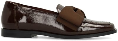 Manfield - Dames - Bruine lakleren loafers met strik - Maat 36