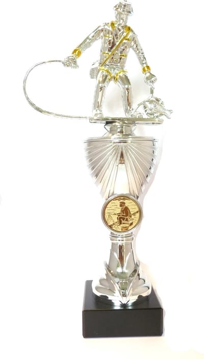 Vissersbeker 24 cm Kantvissen Goud - Vistrofee Vissen Prijs Viswedstrijd Beker Trofee