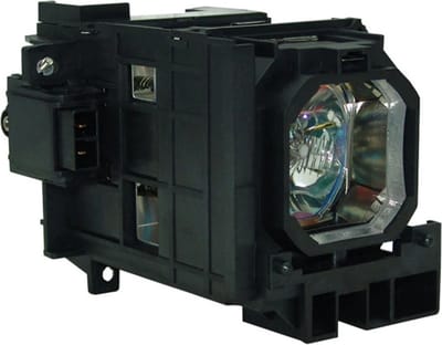 Beamerlamp geschikt voor de NEC NP2200 beamer, lamp code NP06LP 60002234. Bevat originele UHP lamp, prestaties gelijk aan origineel.