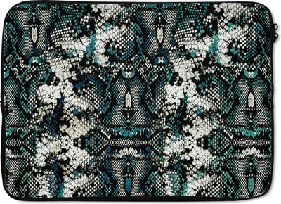Laptophoes 13 inch - Dierenprint - Wit - Zwart - Turquoise - Laptop sleeve - Binnenmaat 32x22,5 cm - Zwarte achterkant