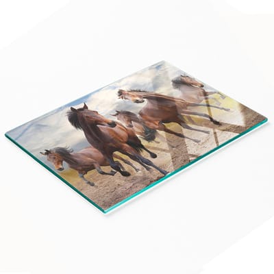 Decoratieve glazen snij- en serveerplank voor in de keuken met vijf paarden, 80x52 cm