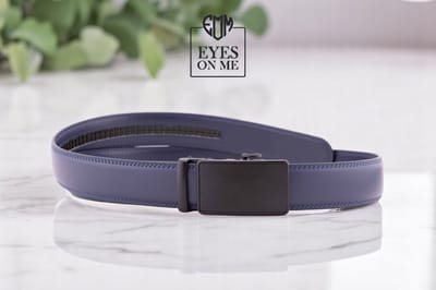 Blauwe lederen riem zonder gaatjes met automatische gesp voor heren ( Model 78 )