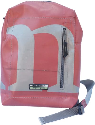 green-goose® Kinder Rugzak Silnice | Rood, Grijs | Backpack Rugtas van Upcycled Vrachtwagenzeil | Stevig en Duurzaam | 23x33x8cm | Gerecycled Materiaal uit Europa