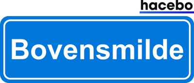 Hacebo - Plaatsnaam Sticker - 29x10 CM - Bovensmilde sticker - Verkeersborden sticker - grappige cadeaus - Bovensmilde
