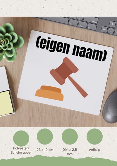 Akyol - rechter met hamer Muismat - Advocaat - iemand die rechter is - met eigen naam - leuk cadeau voor iemand die rechter is - cadeau - kado - 23 bij 19 cm