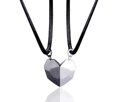 Actie4you® - Hartjes Ketting - Magnetisch - Vriendschap Cadeau - Vriendschapsketting Voor 2 - BFF Ketting - Koppel Ketting - Koppel Cadeau – Deel ketting - Zilver/Zwart
