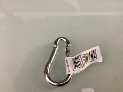 Musketon. Karabijn haak. 5 mm. Dik 50 mm. Lang. Verzinkt. Voor sport, en werk