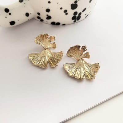 Vintage Bloem Blad Oorbellen, High-End Ginkgo Blad Oorbellen, Veelzijdige En Niche Stijl Oorbellen Voor Vrouwen beige