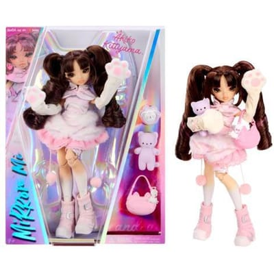 Mirror Mi-modepop Akiko Kittyama met accessoires, fantasiepop geïnspireerd op de emotie ‘knus’