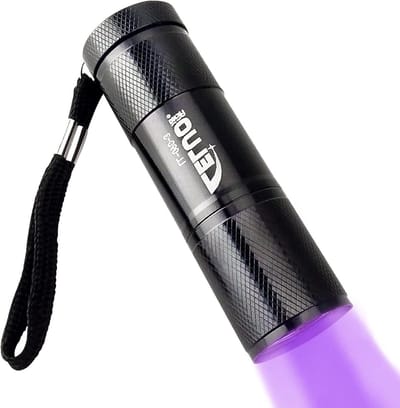 UV Zaklamp - Mini Zaklamp Huisdier Urine Detector - Vlekken Opsporen - 9 Verbeterde LED Lampen - 9.5 cm - Zwart