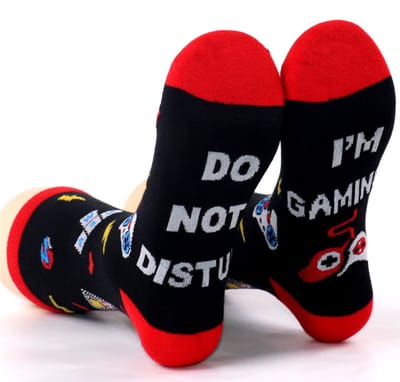 Grappige sokken voor fanatieke gamers - Maat 39-43 - Sokken kinderen/tieners/dames met tekst op zolen: Do not disturb, I'm gaming