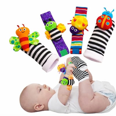Rieba® Baby Rammelaar Sokken - Armbanden - 4-delig Rammelaar Set - Pols en Voetrammelaar - Sokjes - Knuffels - Speelgoed - 0 t/m 12 maanden
