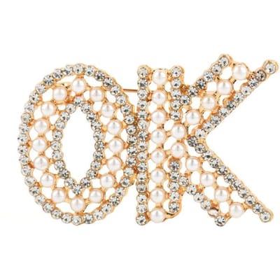 Parel 2-kleurige Letter Ok Broches Voor Vrouwen Glanzende Woorden Letters Kantoor Casual Broche Pin Cadeaus goud