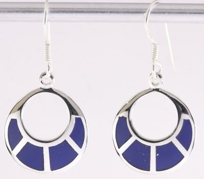 Ronde zilveren oorbellen met lapis lazuli