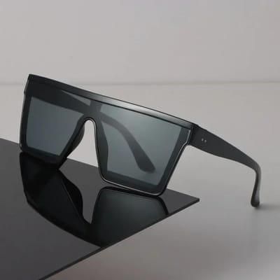Stijlvolle Premium Kwaliteit Retro Vierkante Zonnebril Vrouwelijk Mannelijk Retro Casual Stijlvol Zwart Helder Zonneklepbril Vrouwen Bril Other gray