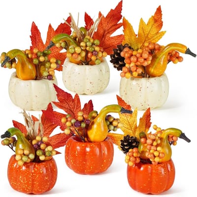 Set van 6 Kunstmatige Pompoendecoraties voor Herfst, met Esdoornbessen en Dennenappels voor Thanksgiving en Oogstfeesten