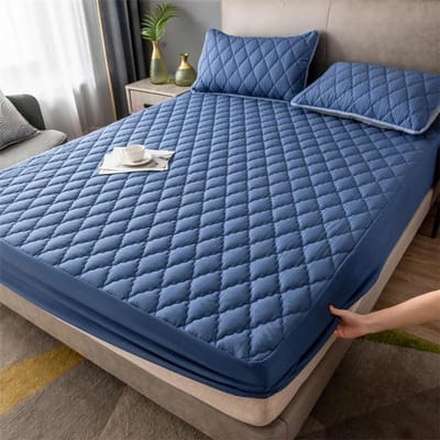 150/180 /200cm Waterdichte Bedovertrek Gewatteerd Reliëf Matrasbeschermer Waterdicht Hoeslaken Anti-mijt Matrasbeschermer 1 stuks 2 x Pillowcase 48x74