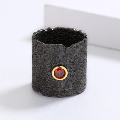 Overdreven Granaatappel Ring Vrouwelijke Sfeer Groene Paard Nieuwe Indexring No. 10 black