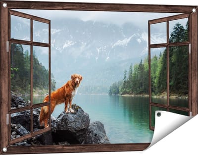 Gards Tuinposter Doorkijk Retriever Hond bij het Water in de Bergen - 90x60 cm - Tuindoek - Tuindecoratie - Wanddecoratie buiten - Tuinschilderij